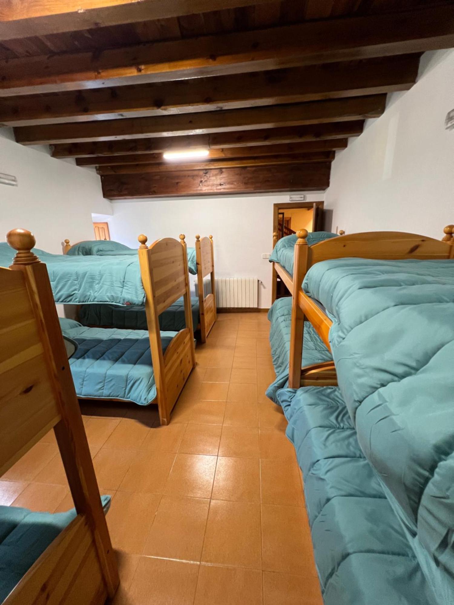 Albergue Pinares - La Casona De Revenga Regumiel de la Sierra ภายนอก รูปภาพ